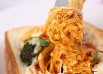 Samyang Carbo Spicy Chicken Fried Cup Noodles 80G    6 Korean Food, Korean Ramen