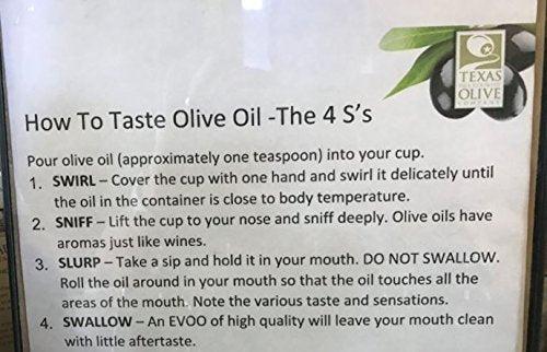 Texas Hill Country Olive Co Garlic Infused Olive Oil - Cold Pressed Gourmet EVOO - 8.5 oz - No Artificial Flavors or Added Sugar