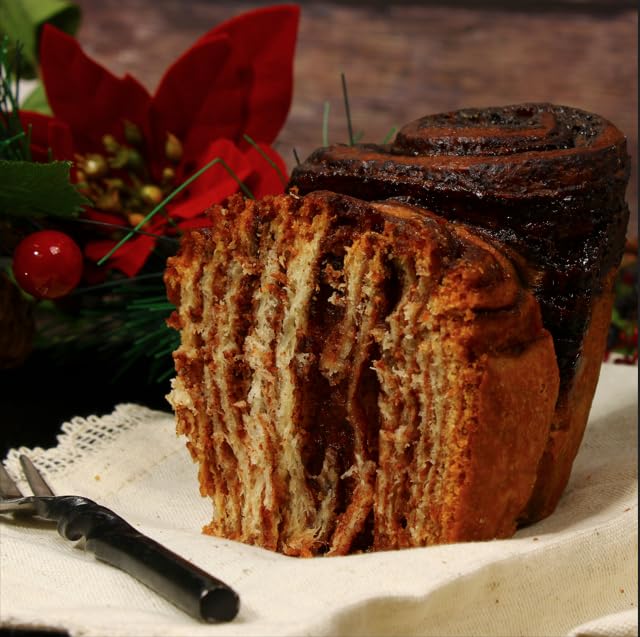Chocolate N Cinnamon Babka Cake | 32 Oz Babka Bread | Valentines Gift Basket | Christmas, Valentines or Thanksgiving | Gift Idea