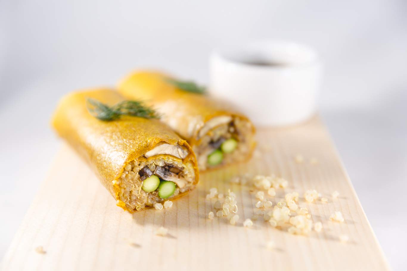 NUCO Coconut Wraps, Turmeric Flavor, Paleo, Vegan, Gluten Free, Non-GMO, Low Carb, 10 Count (Two Packs of 5 Wraps)