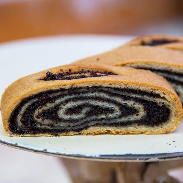 Easter - Hungarian Nut Roll - Poppyseed (Over 1.5 Lbs)