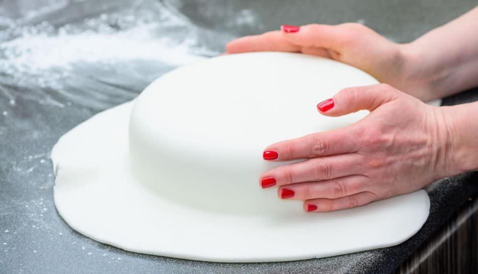 Dekozauber24 Fondant Icing, Ready to Roll, Vanilla Flavor, 8.8 oz, Silver