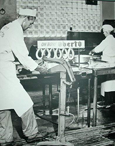 Oberto Classics Thin Style Original Beef Jerky, 1.2 Ounce (Pack of 8) - Savory Snack, High Protein, Gluten-Free, Perfect for On-the-Go