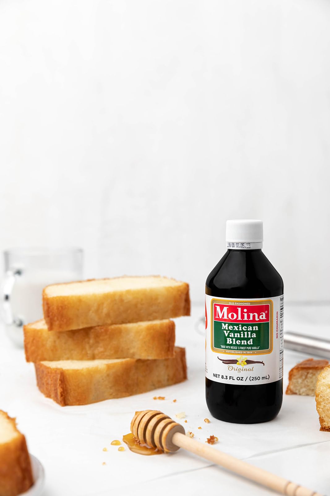 Molina Mexican Natural Vanilla Blend With Pure Vanilla Extract, 24.9 Fl Oz. (3 Pack Of 8.3Oz Bottles)