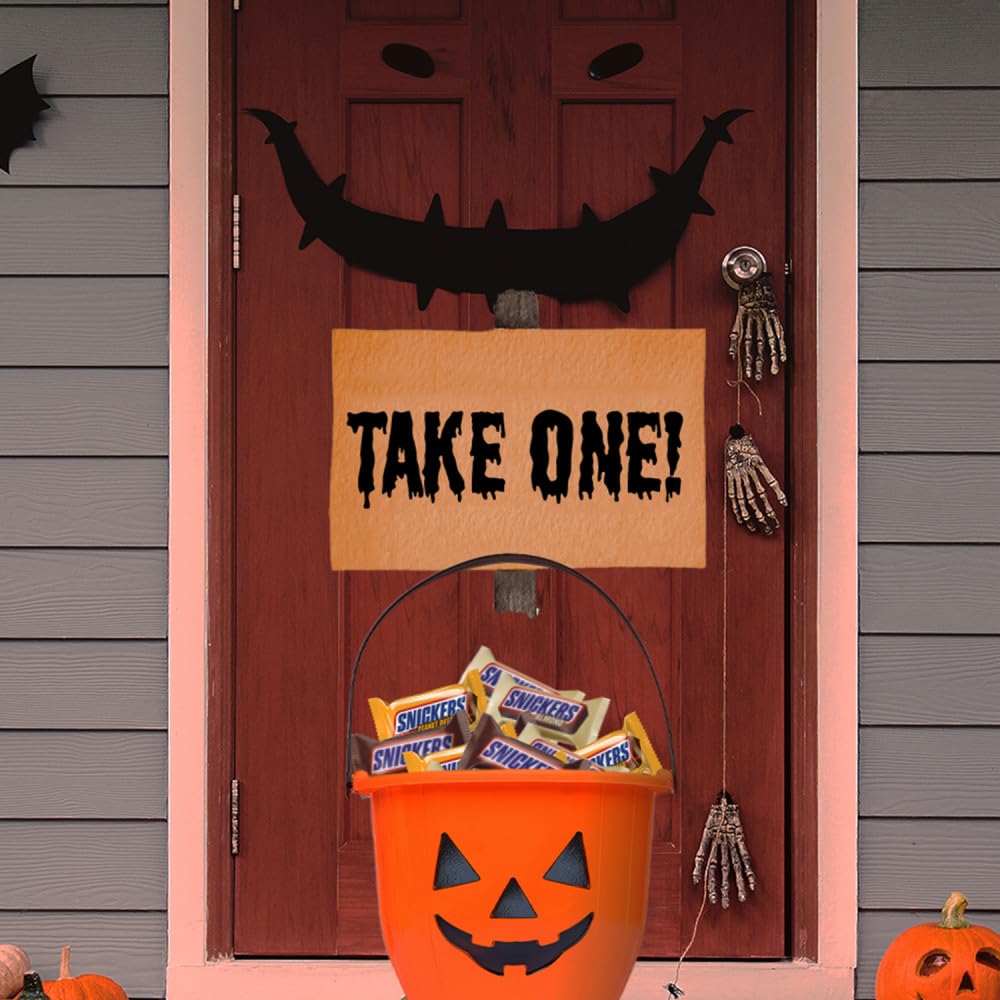 SNICKERS Original, Almond and Crunchy Peanut Butter Fun Size Chocolate Bars, Chocolate Candy Variety Pack, Halloween Party Size,