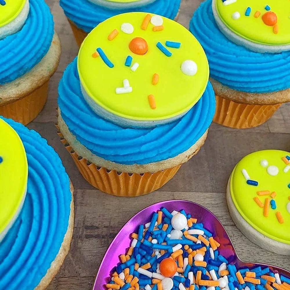 Sweets & Boutique Edible Cake Sprinkles, 4 Ounce, Fancy Orange & Blue for Cake Decorating