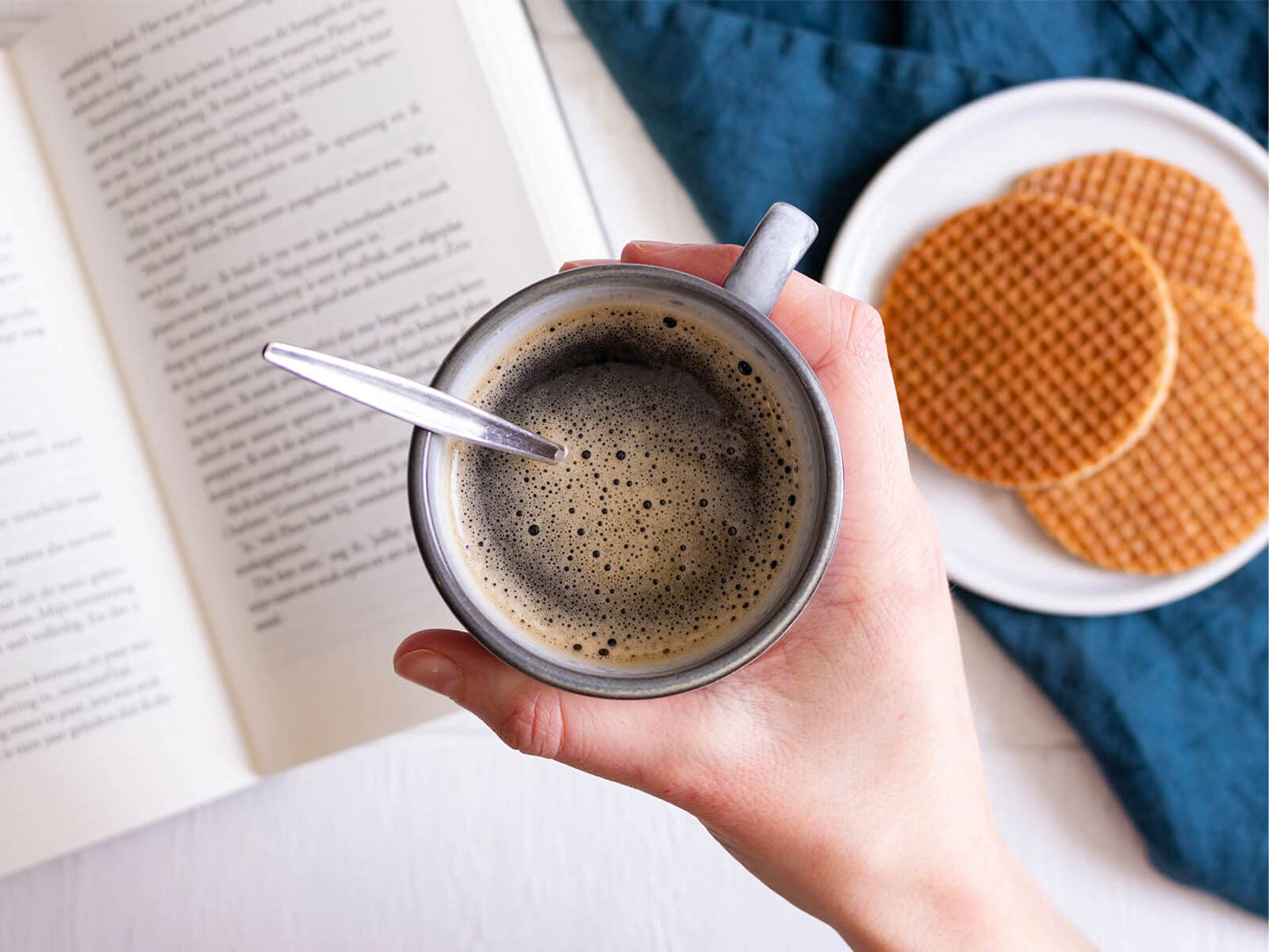 Daelmans Stroopwafels Dutch Waffles, Soft Toasted Coffee Snack, 8.11oz Box