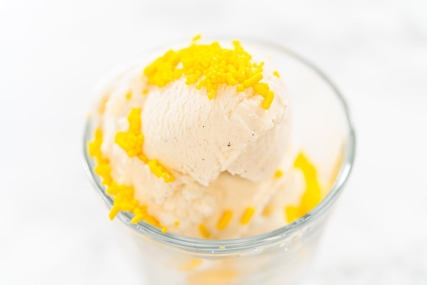 Bakerpan Yellow Jimmies Sprinkles - 6 Ounces Yellow Sprinkles For Cake Decorating - Edible Sprinkles For Cupcakes, Ice Cream, Ca