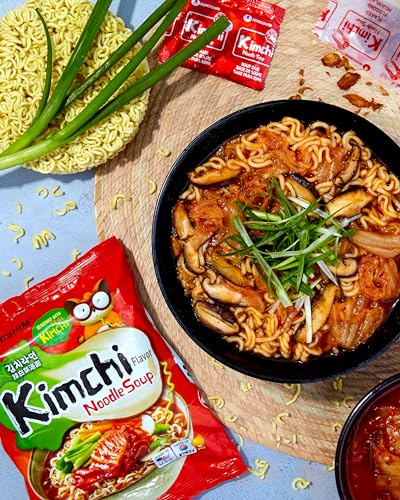Nongshim Ramen Noodles, Gourmet Instant Ramen, Premium Microwavable Noodle Soup, Kimchi, 4.2 Ounce (Pack Of 16)
