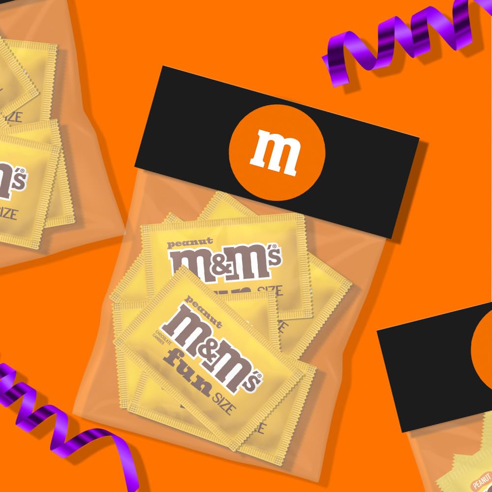 M&M'S Peanut Chocolate Candy, Fun Size Candy Bags For Party Favors, Holidays, Parties, 10.53Oz Bulk Chocolate Gift