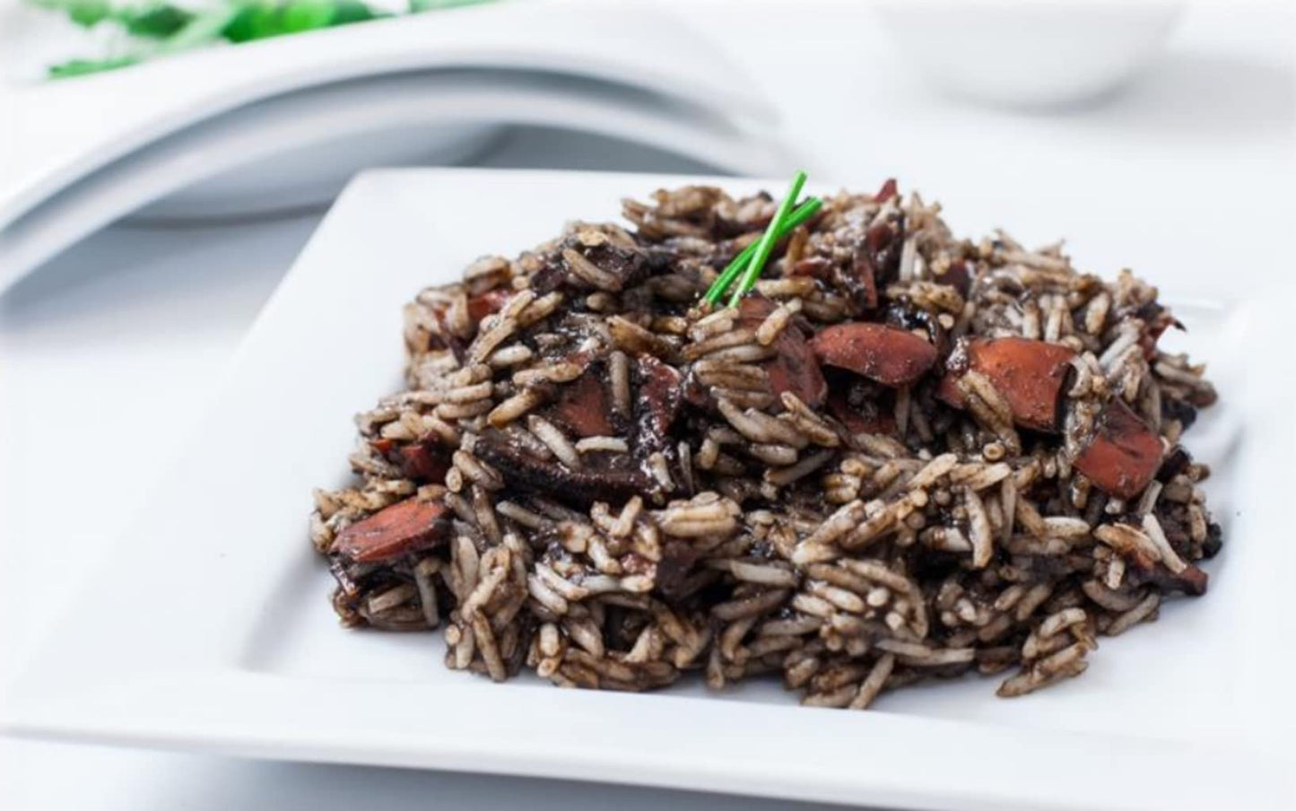 Vigo Premium Imported Canned Seafood, Squid In Ink Sauce, Specialty Flavored, Perfect For Recipes And Dishes (Squid In Ink Sauce