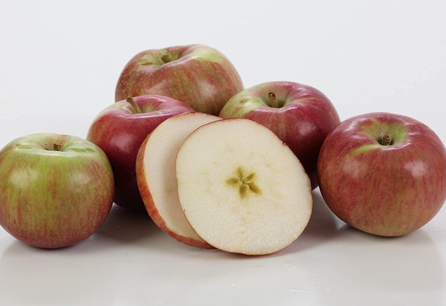 Kauffman Orchards Fresh Mcintosh Apples, Hand-Picked New-Crop Wax-Free Heirloom Macintosh Apples (Box Of 48)