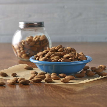 Emerald Nuts Whole Almonds (1-Pack), 5oz Resealable Bag, Kosher Certified, Non-GMO, Contains No Artificial Preservatives, Flavor