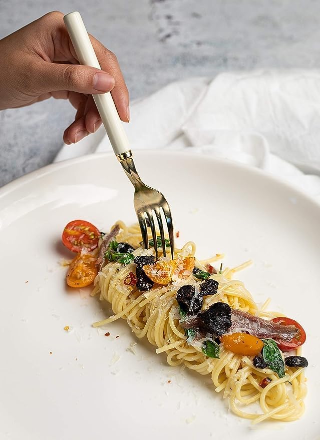 Homtiem Black Garlic 8.82Oz(250G), Whole Peeled Black Garlic, Natural Organic Sause Whole Black Garlic Cloves Fermenter For 90 D