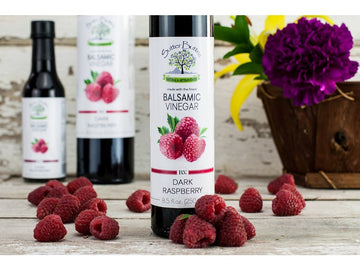 Sutter Buttes Balsamic Vinegar – Dark Raspberry Infused (250Ml Bottle), Artisan Italian Grape Must Reduction Balsamic Vinegar, Handcrafted Premium Thick And Sweet Golden Aged Vinegar