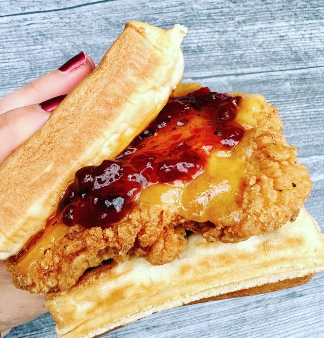 Terrapin Ridge Farms Gourmet Hot Habanero Bacon Jam - Spicy Bacon Jam for Burgers & Appetizers - 10.5 oz Jar