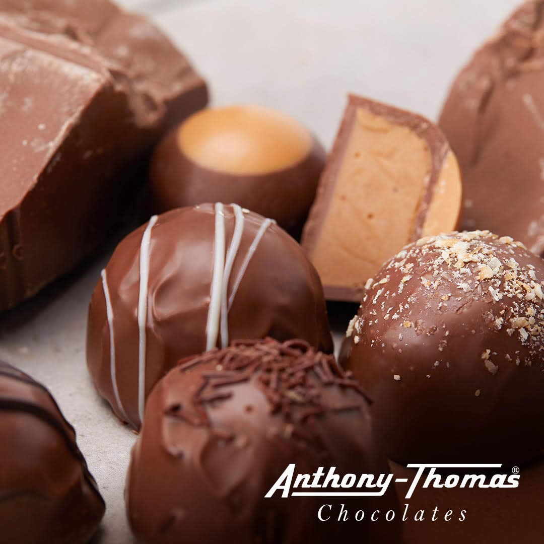 Anthony-Thomas Peanut Butter & Milk Chocolate Buckeyes in Ohio State Buckeyes Box Deliciously Delightful Snacks (24 Count)