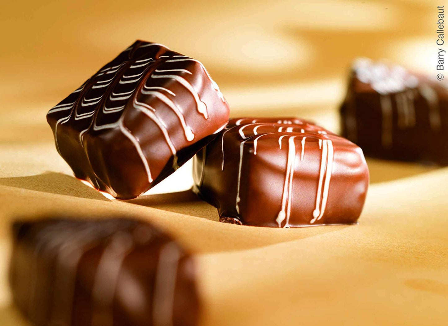 Callebaut No 823 Finest Belgian Milk Chocolate Callets Couverture 33.6% - 1Kg