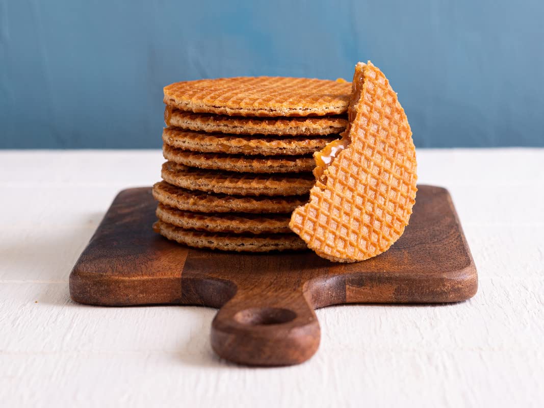 Daelmans Stroopwafels Dutch Waffles, Soft Toasted Caramel, 8.11oz, Kosher Dairy, Authentic Made in Holland, 1 Box