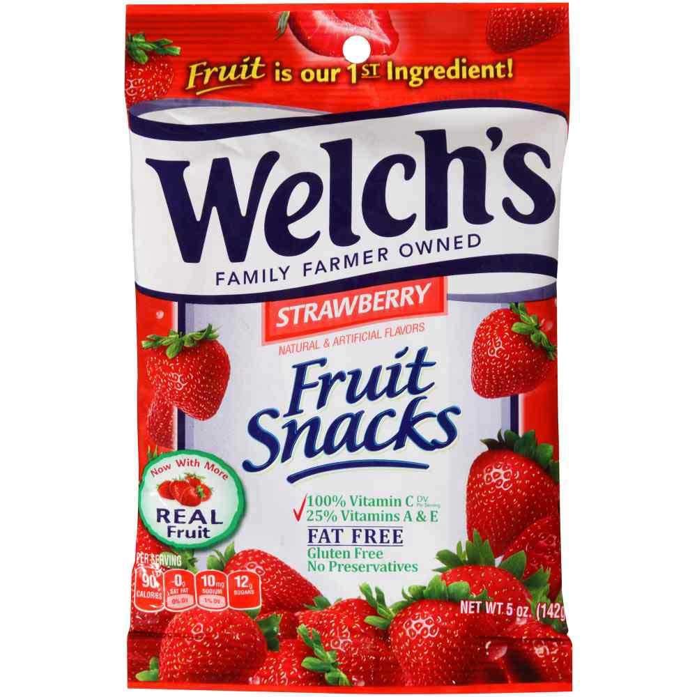 Welchs Fruit Snacks, Strawberry, 5-Ounce Bags (Pack of 12)