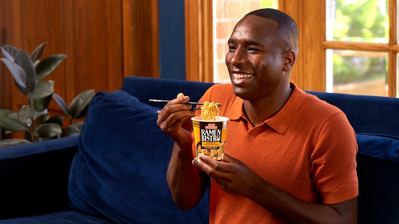 Nissin Cup Noodle Ramen Bistro, Sichuan Garlic Chicken, 3.1 Ounce (Pack Of 6)