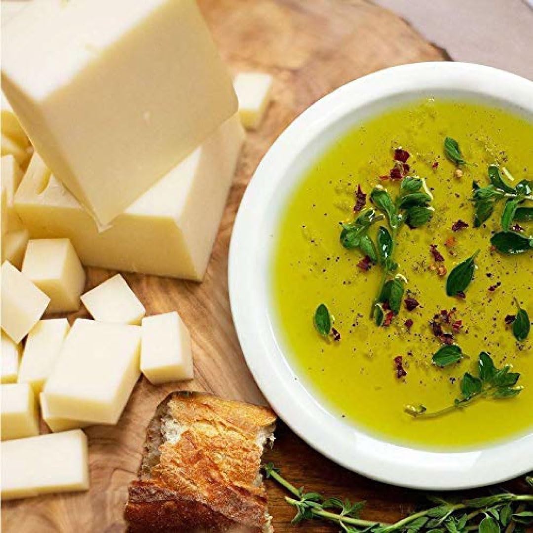 Partanna Extra Virgin Olive Oil - Monovarietal, First Cold Pressed - 101 fl oz Tin - Authentic Italian from Sicily