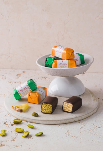 Niederegger Classic Marzipan Assortment Covered with Dark & Milk Chocolate 300g / 10.5oz | 24 Pieces per Box | 6 Variety - 4 Pin