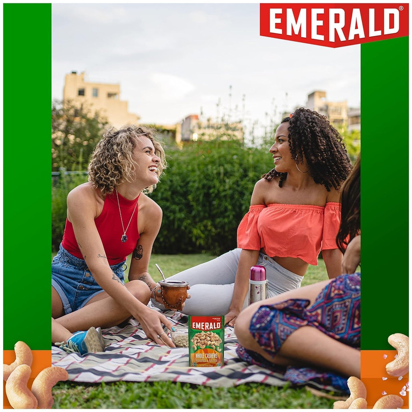 Emerald Nuts, Whole Cashews Roasted & Salted, 5 Oz Resealable Bag (Pack Of 3)