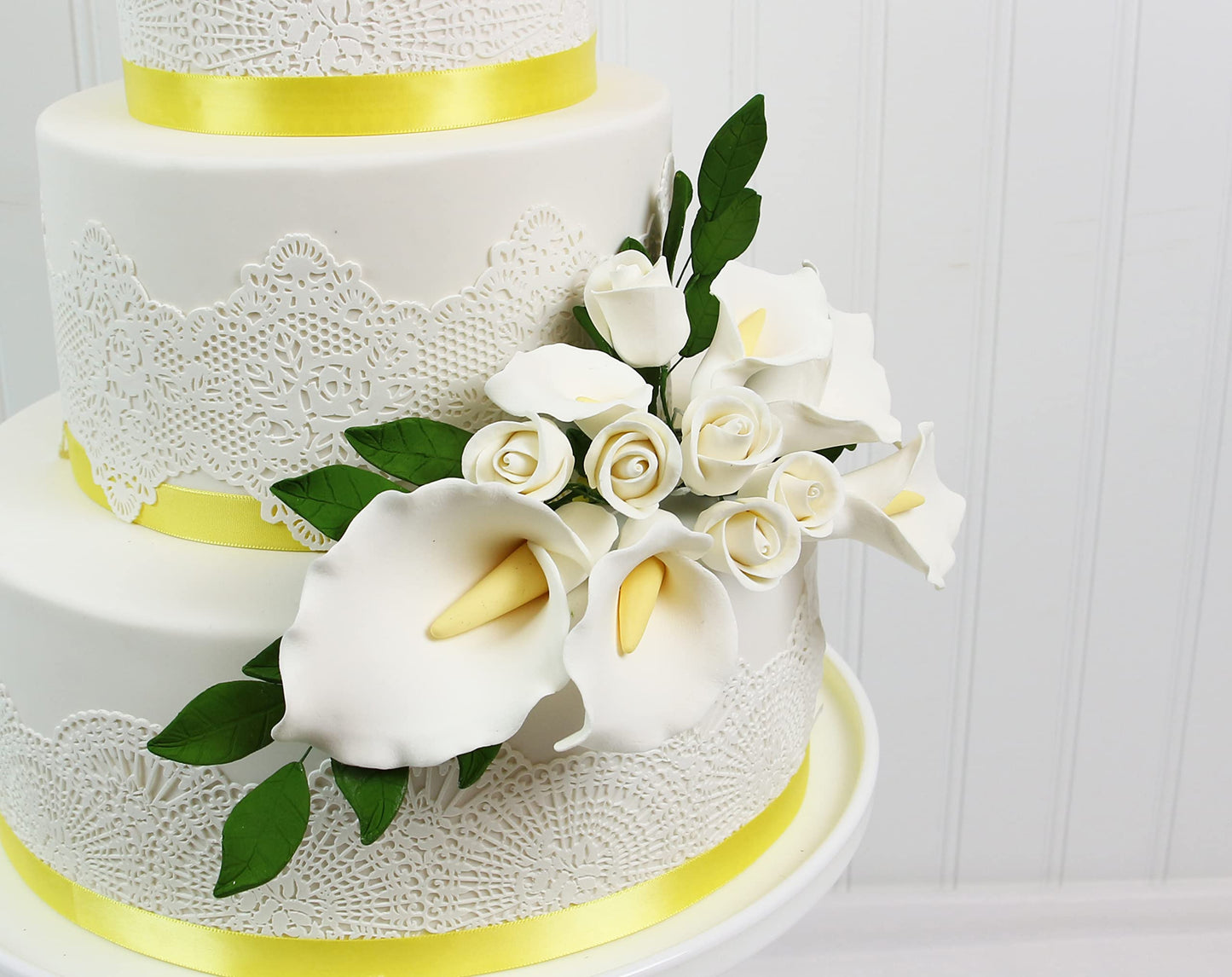 Global Sugar Art Magnolia Leaf Sugar Cake Flower Sprays, 4 Count By Chef Alan Tetreault