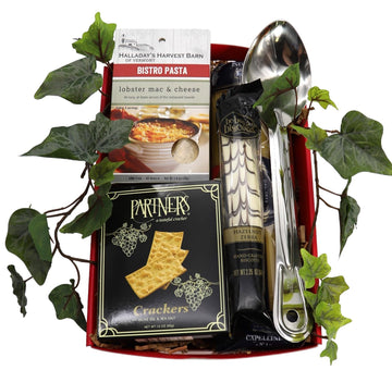 Gift Basket Village Italian Fare Gourmet Gift Tray - Pasta, Biscotti, ers, Seasoning, Red, 1 Count