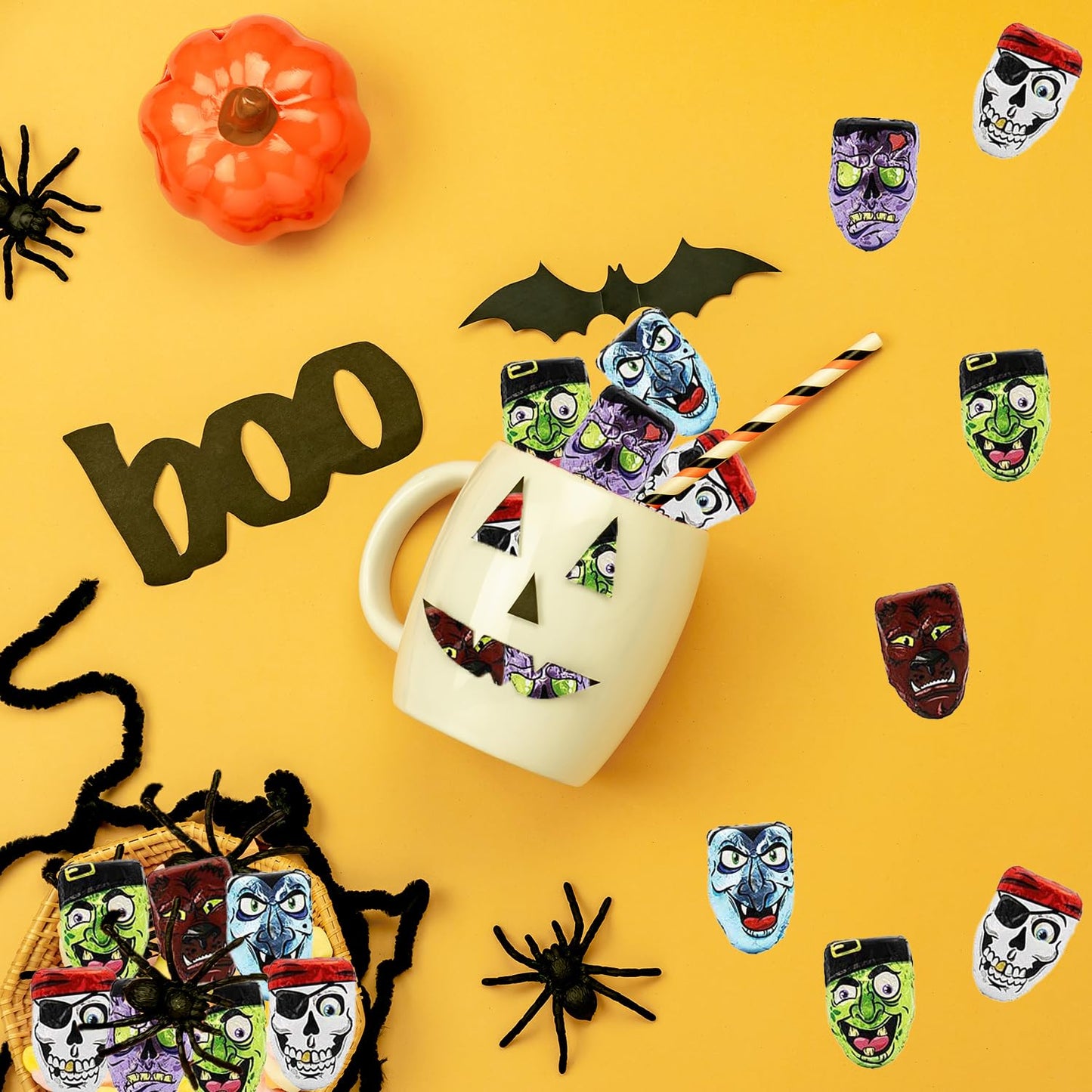 Fruidles Halloween Monster Faces Mummies, Trick-Or-Treat Party Bag Fillers, Individually Wrapped in Multi-color Eye Design Foils