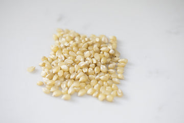 Amish Country Popcorn | 50 lbs Bag | Medium White Popcorn Kernels | Old Fashioned, Non-GMO and Gluten Free (Medium White - 50 lb
