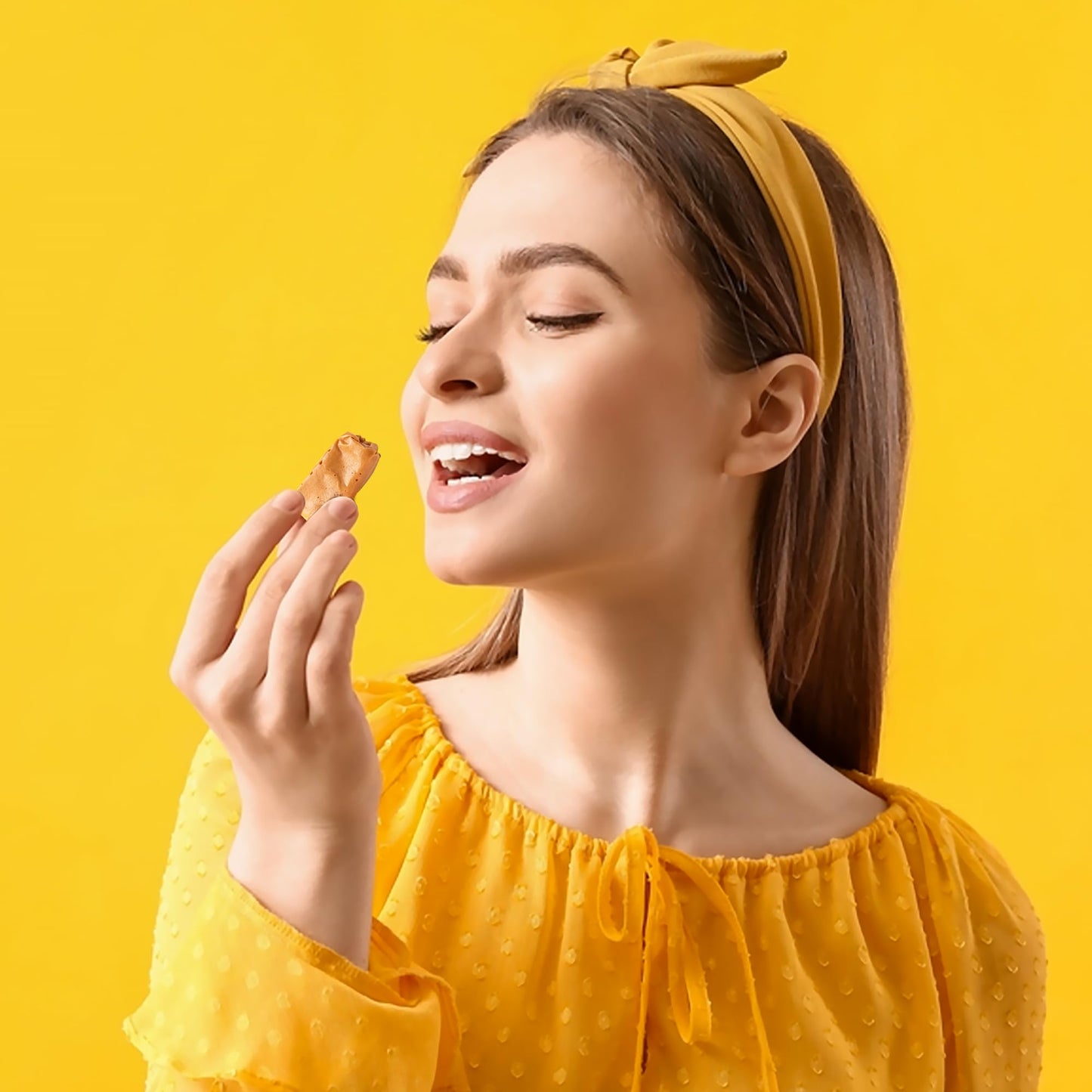 Bit O Honey Candy - 2 LB Bulk Bag - Individually Wrapped Retro Candy - Real Honey And Almond Taffy