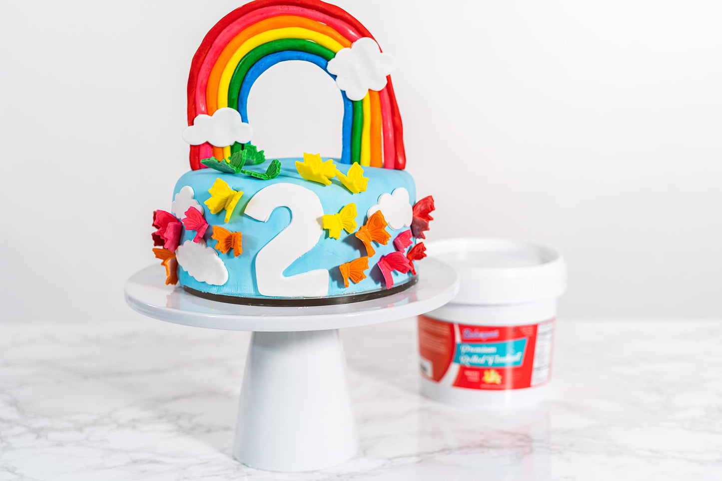 Bakerpan Premium Rolled Red Fondant For Cake Decorating - 2 Pounds, Vanilla Flavor