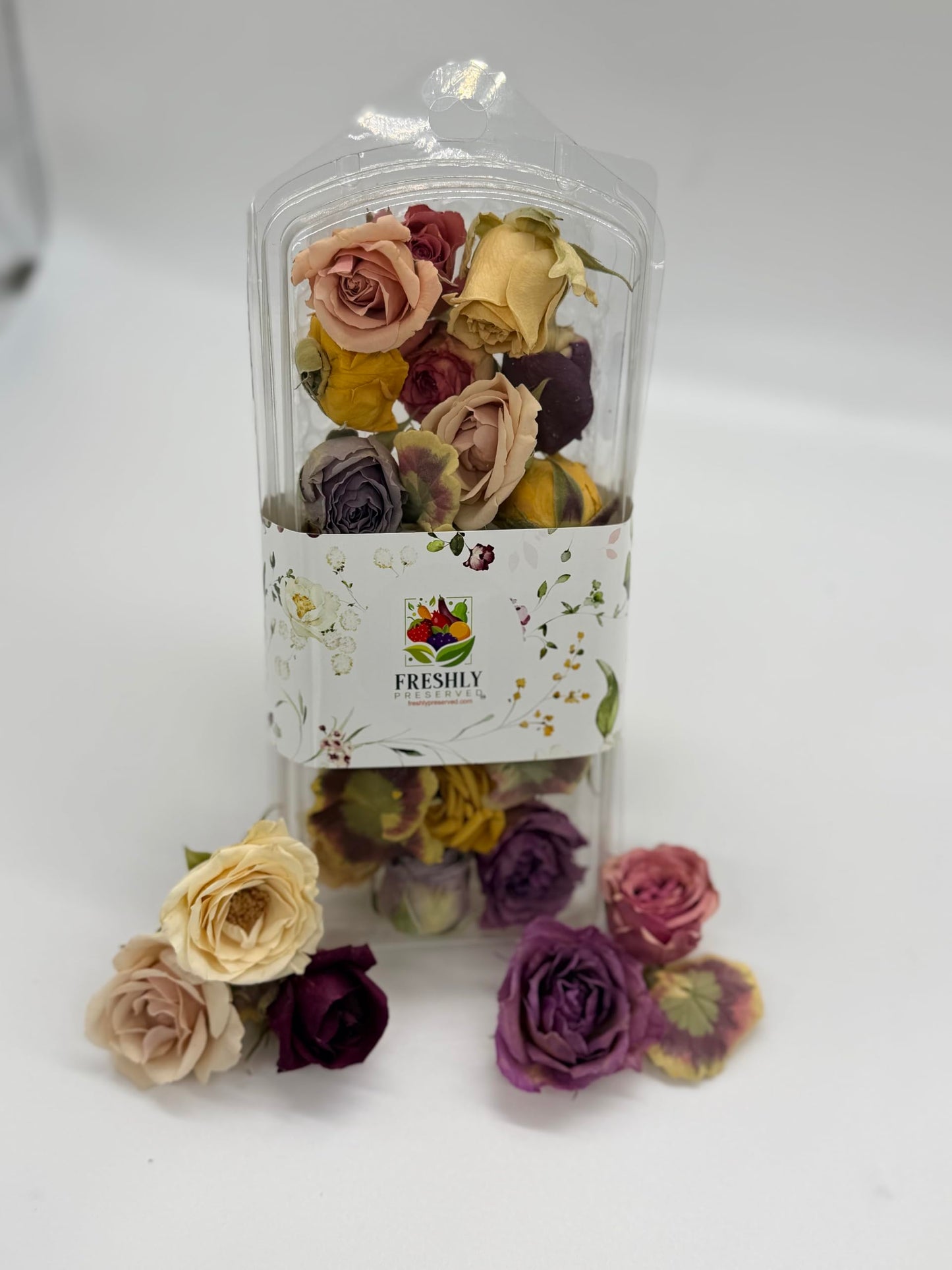 Freeze-Dried Mini Roses 0.2 Oz | About 20 Edible Rose Flowers | Dried Edible Petals For Cake Decoration Cupcakes Desserts Baking Food Garnish Culinary Use Party And Special Occasions