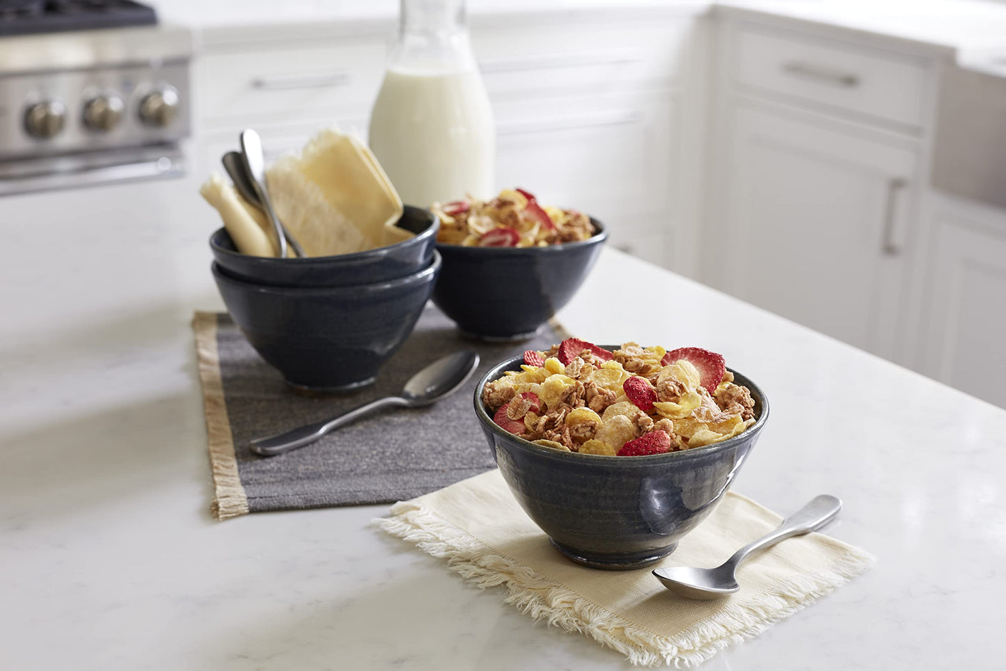 Post Honey Bunches of Oats with Strawberries Breakfast Cereal, Strawberry Cereal with Oats and Granola Clusters, 16.5 OZ Box