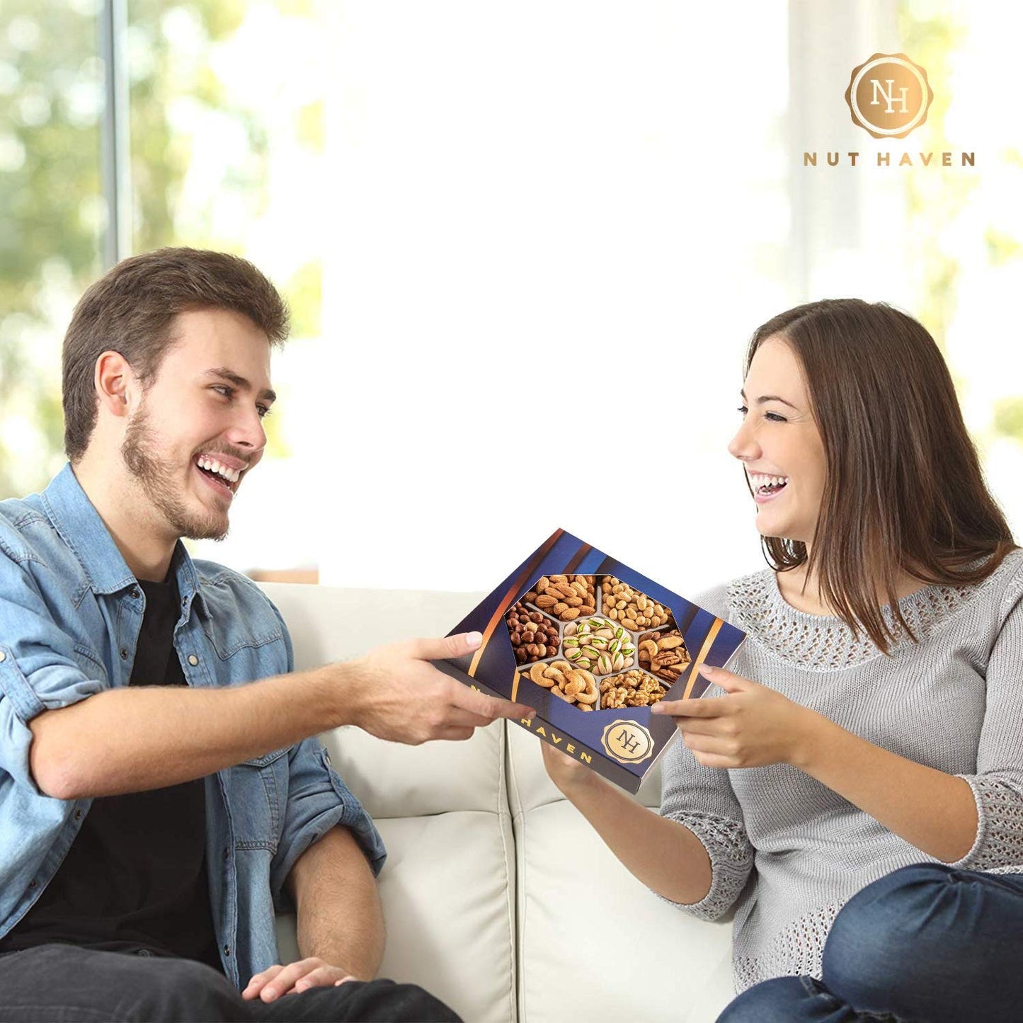 Nut Haven Thanksgiving Nuts Gift Basket - Assorted Sweet & Roasted Gourmet Nuts - 1 Count Pack for Holiday Gifting