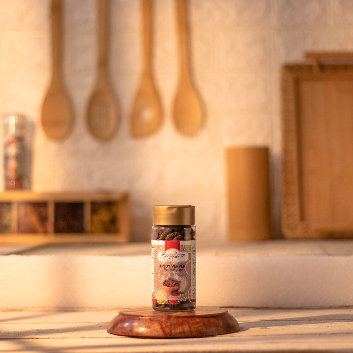 Ramaroma (?????? (Pipili),Lindy Pepper Whole (Long Pepper, Piper Longum, Pipli) 4Oz (113G) ~ All Natural | Gluten Friendly | Non