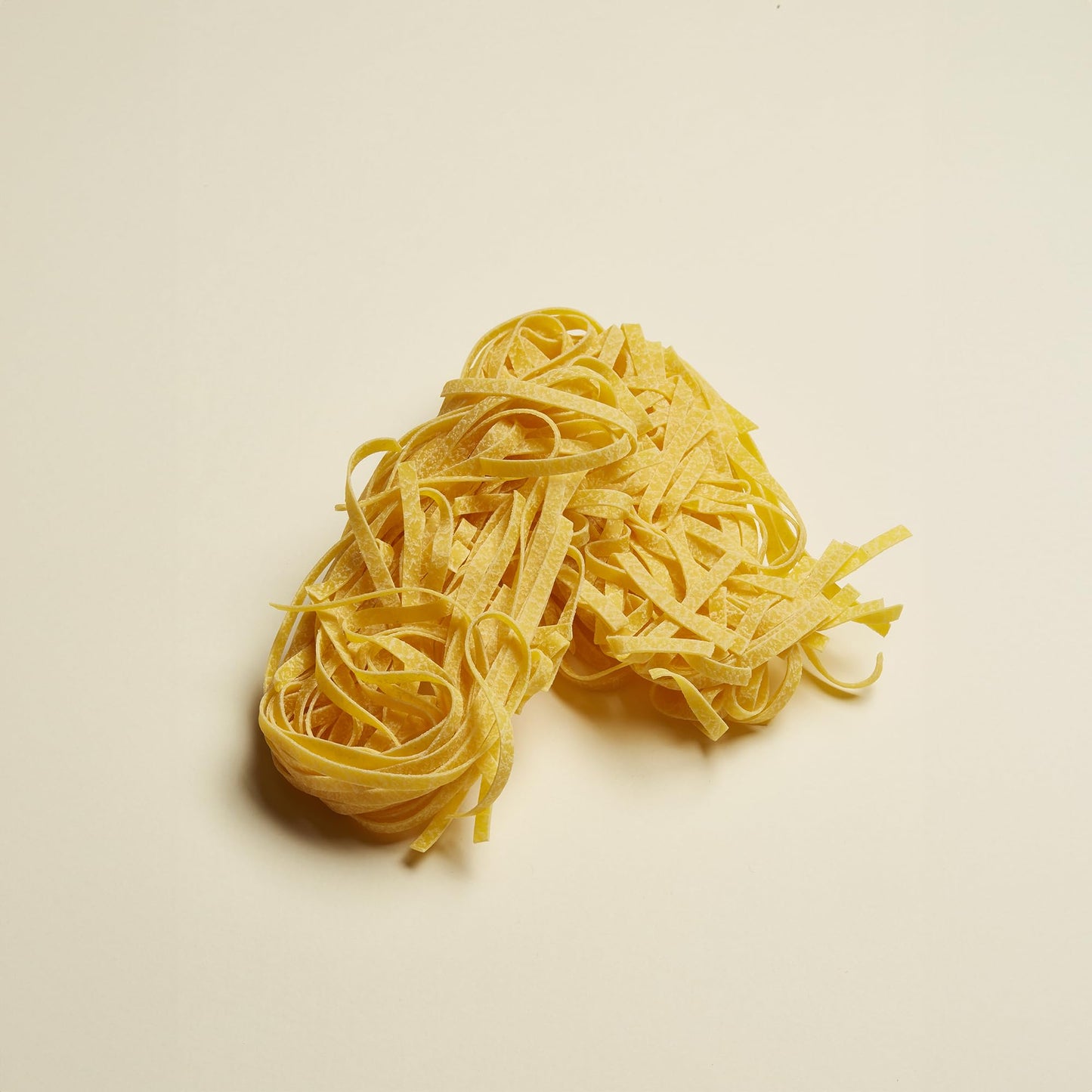 Rummo Fettuccine Pasta N.94 - Fettuccine Pasta Noodles, Dry Pasta, Curly Noodles, Egg Noodles, Italian Pasta - 8.82 Ounce (Pack