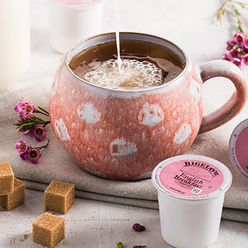 Bigelow Tea English Breakfast Black Tea Keurig K-Cup Pods, Caffeinated Tea Keurig Tea Pods, 12 Count Box (Pack Of 6), 72 Total K