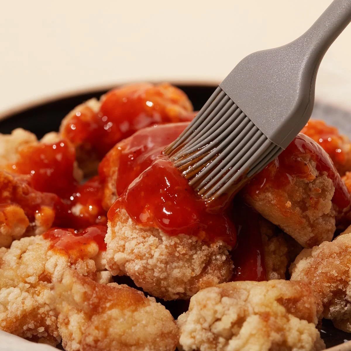 VIVID KITCHEN Korean Chicken Sauce - Low-Calorie, No Preservatives - Sweet and Savory Flavor - Easy Squeeze Bottles - Authentic