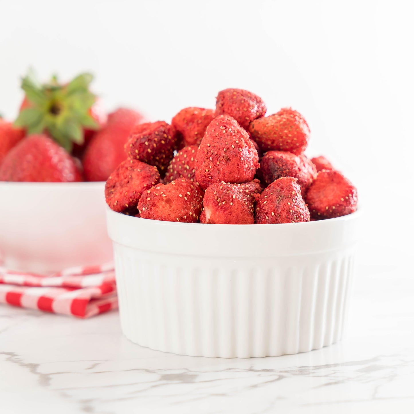 Anna And Sarah Freeze Dried Slice Strawberries 4 Oz, 100% Natural Sliced Fruit, Great For Healthy Snacks, Smoothies Or Trail Mix