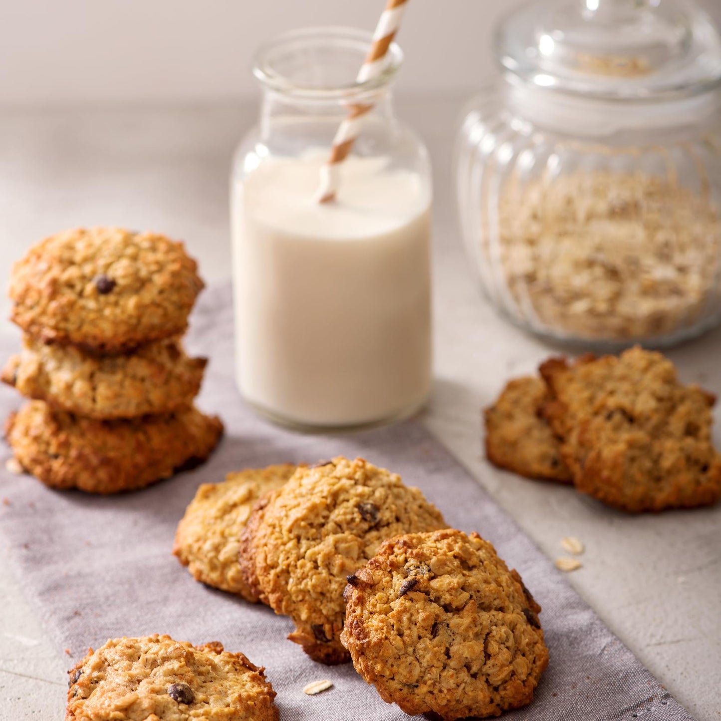 Oat Flour (1 Gallon) Gluten-Free Baking, Non-Gmo, Finely Ground & Pure