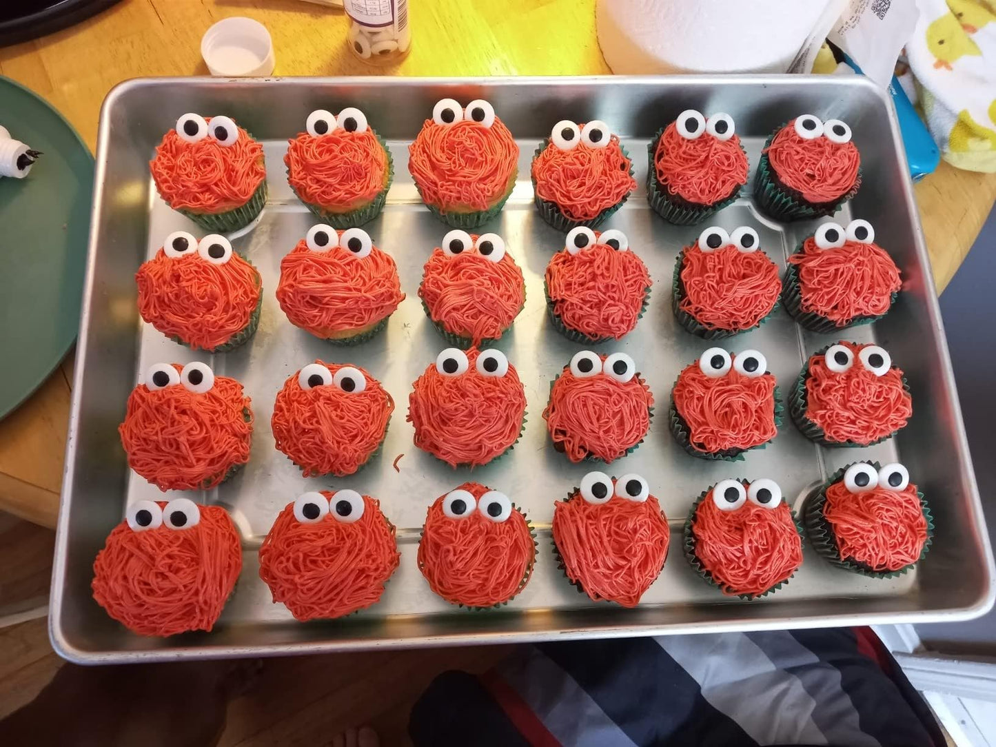 Weraru Big Candy Eyeballs Eye Ball Sweets Cake Cupcake Toppers Cookie Dessert Sprinkles Decorations for Christmas Birthday Party