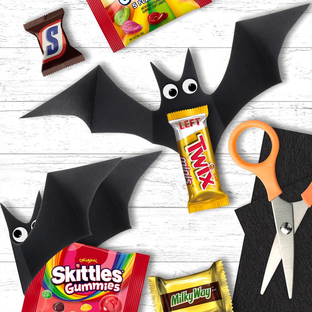 Mars Halloween Candy Variety Pack - SNICKERS Minis, SKITTLES Gummies, LIFE SAVERS Gummies, MILKY WAY Minis & TWIX Minis - 120 pcs Bulk Bag