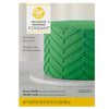 Wilton Decorator Preferred Easy To Roll Fondant For Cakes, Cupcakes And Other Fun Desserts, 24 Ounce, Green