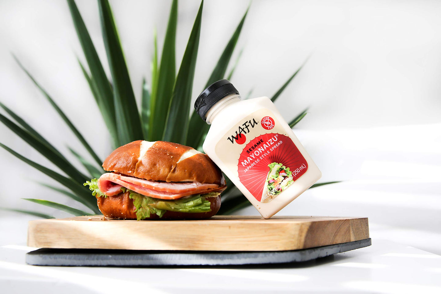 Wafu Sesame Mayonaizu, 0.6 Pound