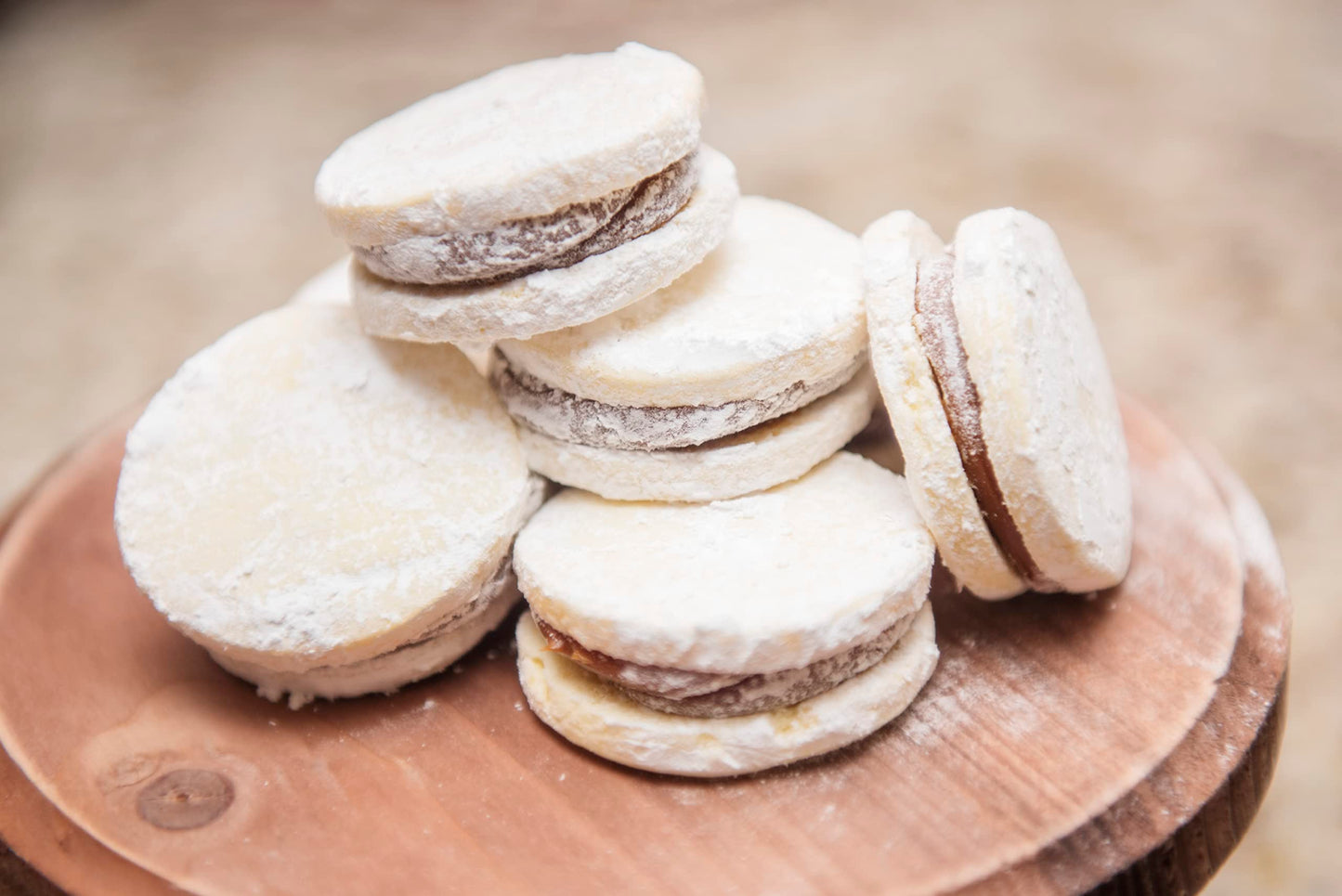 Alfajores The Icing House - Sweets By Deliciosa - Box Of 12 Cookies - Filled With Dulce De Leche