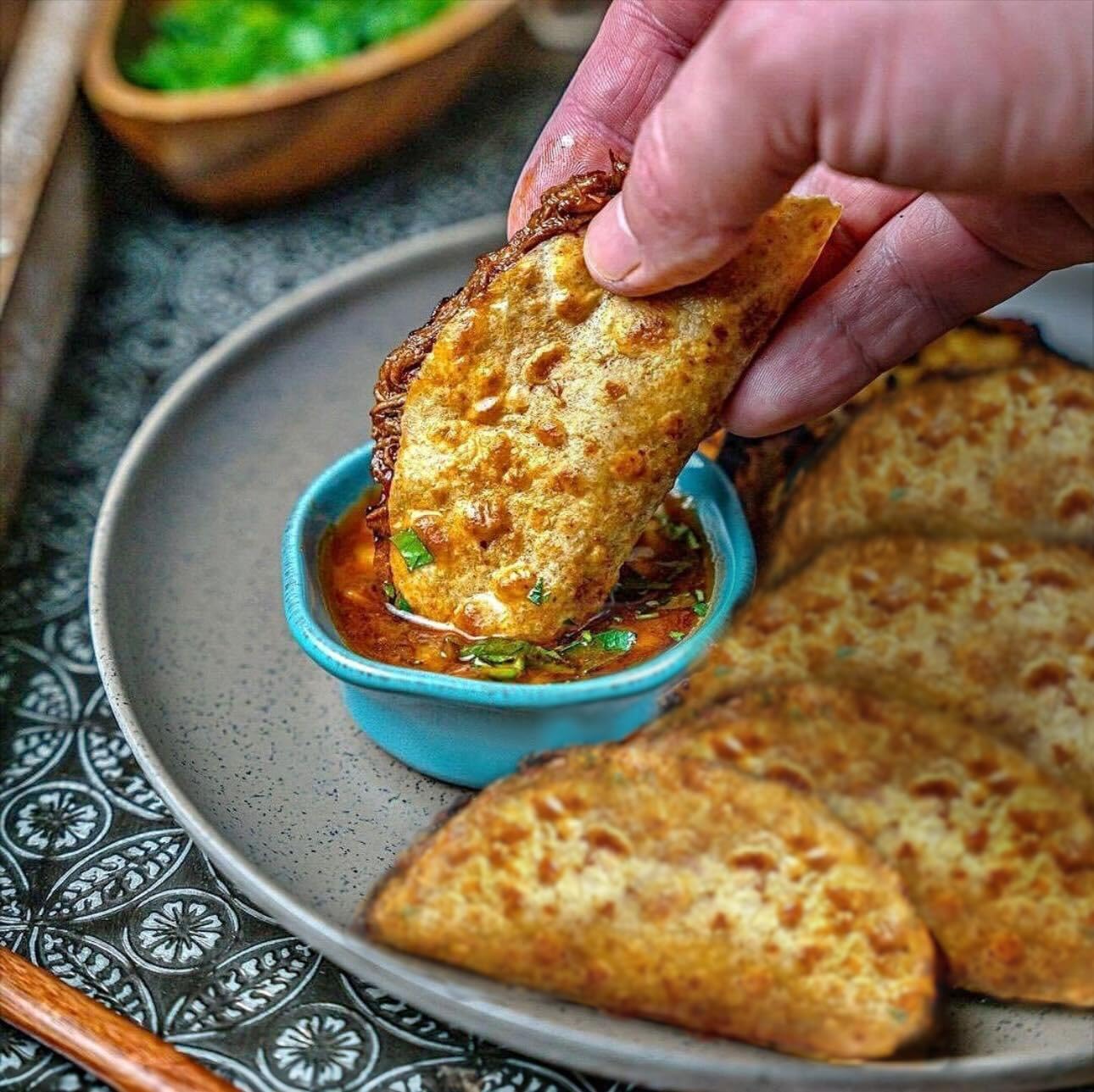 Mr. Tortilla Low Carb Keto Soft Taco Shells, Vegan Healthy Snacks & Bread Alternative, 1 Net Carb 15 Calories, Delicious Small B