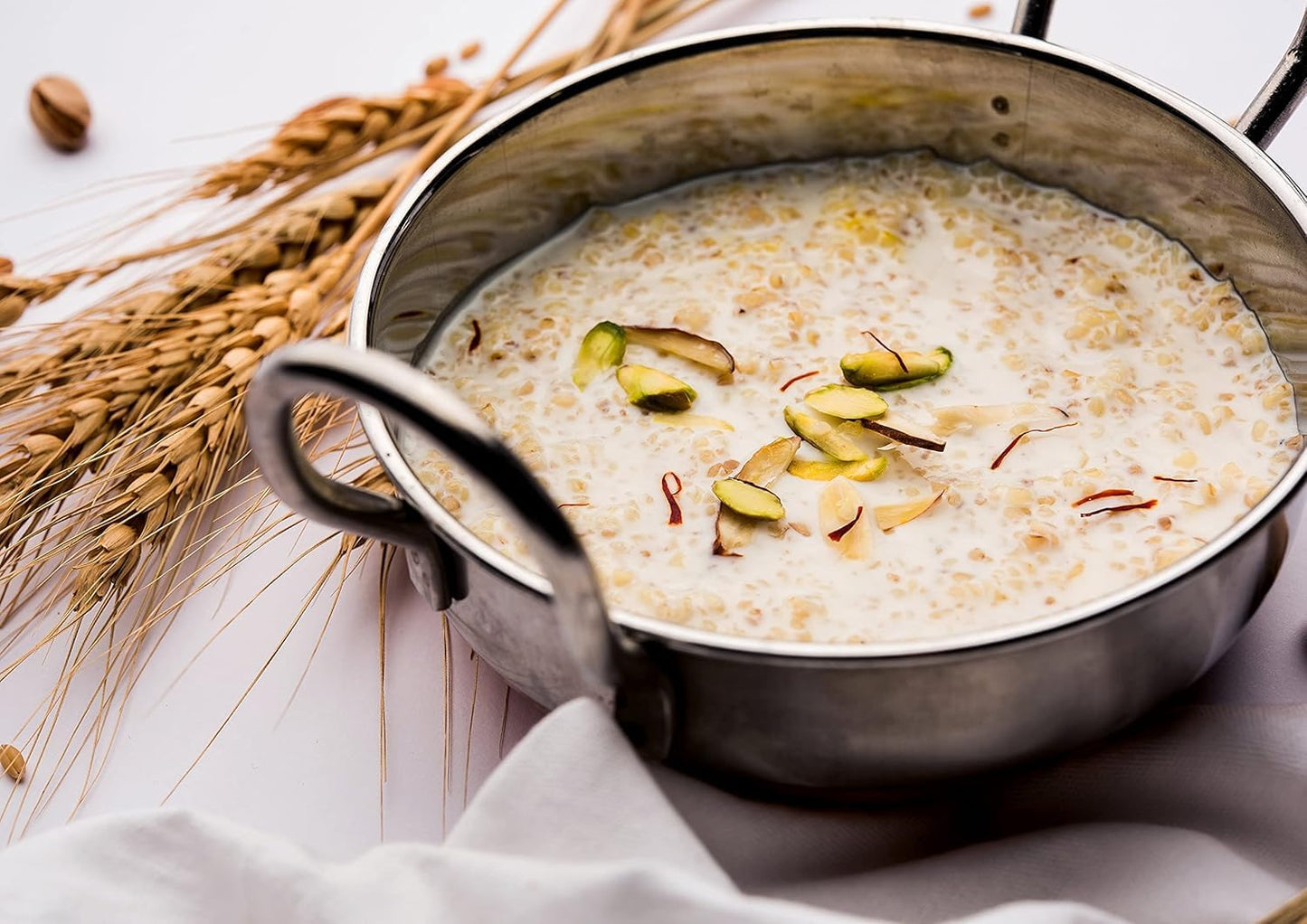 Food To Live Organic Cracked Wheat Berries, 1.5 Pounds - Non-Gmo. Cleaned, Crushed & Sifted Hard Red Winter Groats. Raw, Vegan,